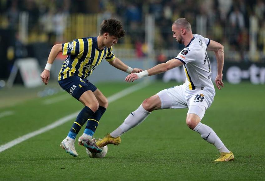 Şampiyonluk reçetesini verdi: Bu 4 futbolcuyu transfer edin yeter