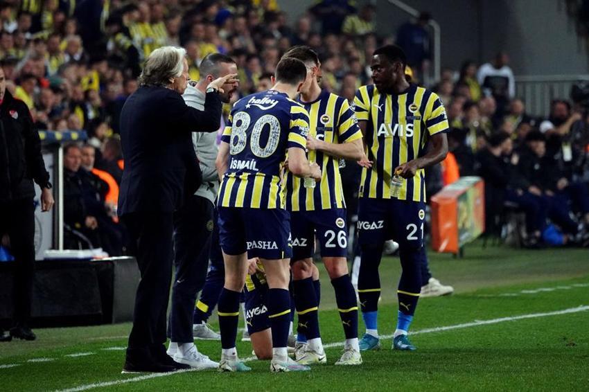 Şampiyonluk reçetesini verdi: Bu 4 futbolcuyu transfer edin yeter