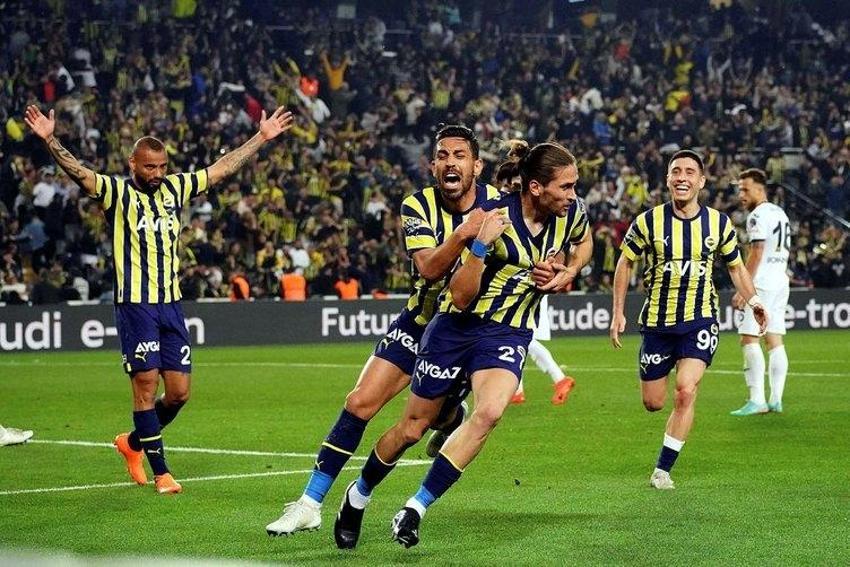 Fenerbahçe'nin yeni hocasını Twitter'dan duyurdu! Jesus gider gitmez Ali Koç imzayı attıracak