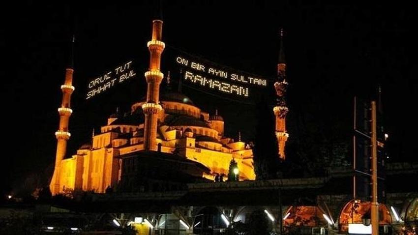 Kadir Gecesi akşam namazından sonra mı başlar? Kadir Gecesi namazı yatsı namazından sonra mı kılınır?