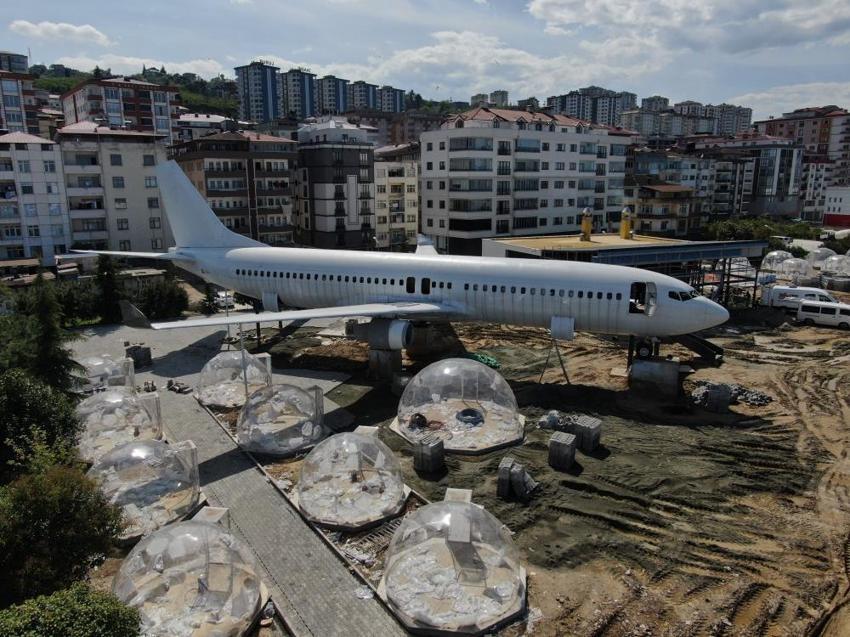 Pistten çıkan uçak pide salonu olmak için gün sayıyor