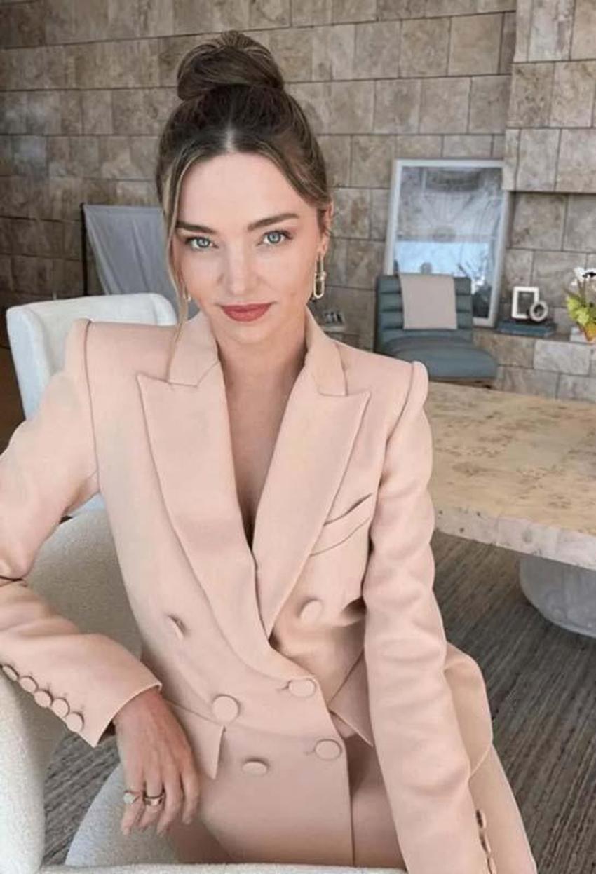Miranda Kerr dördüncü çocuk için ikna olmuyor!