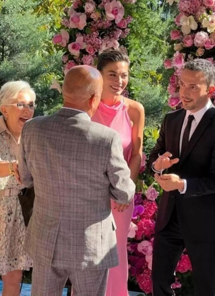Demet Özdemir'den 'aldatma' ve şiddet' iddialarına yanıt!