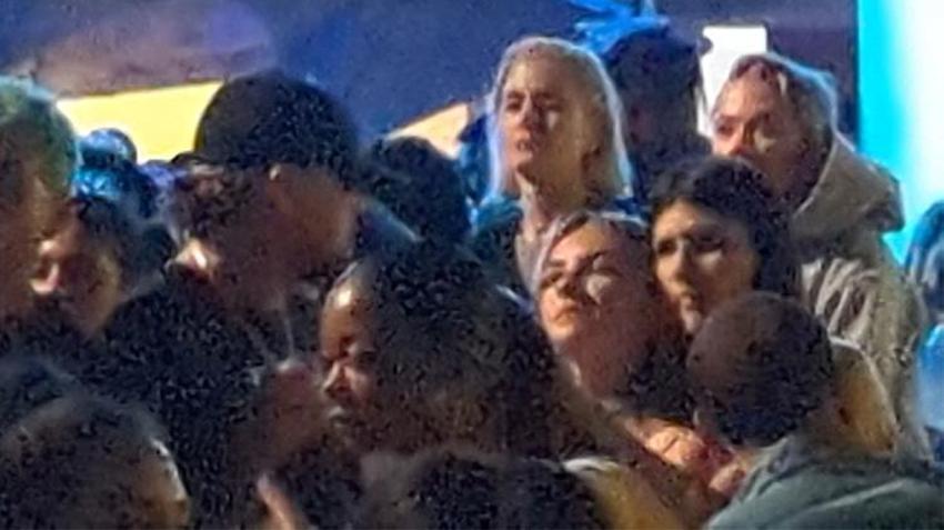 Leonardo DiCaprio'nun çapkınlık turu bitmiyor! Irına Shayk ile Coachella'da görüntülendi