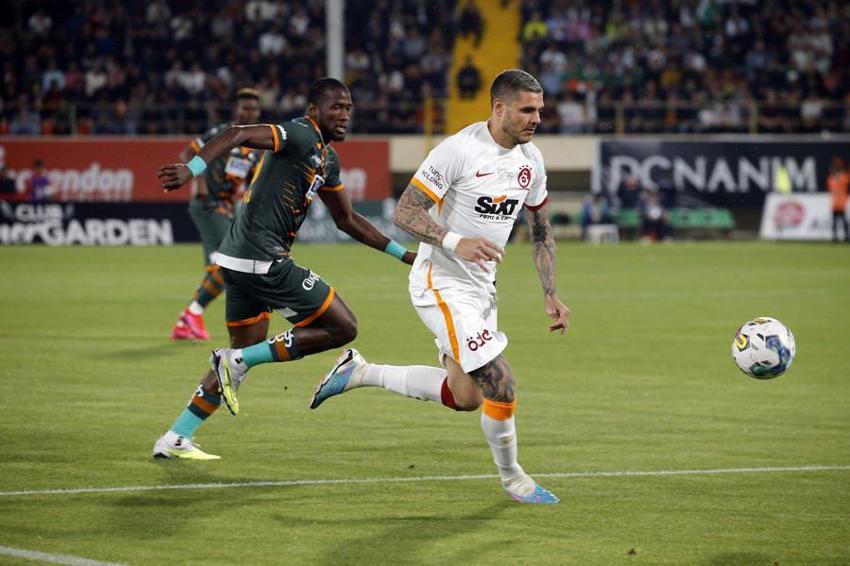 4-1'in ardından Okan Buruk'a tepki: Hayır hocam ya biz bu adamı izlemek istemiyoruz