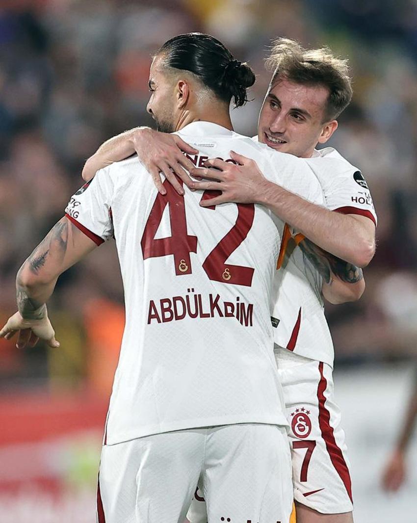 4-1'in ardından Okan Buruk'a tepki: Hayır hocam ya biz bu adamı izlemek istemiyoruz