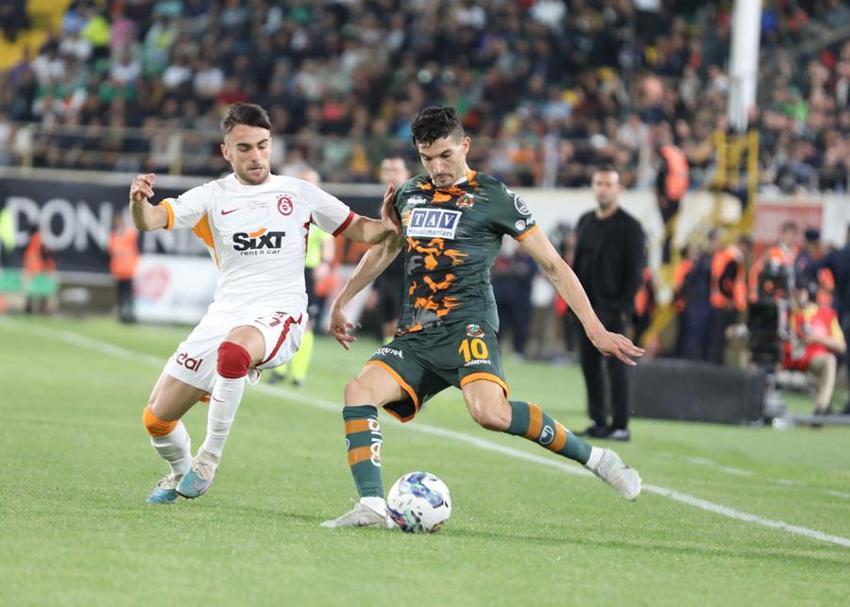 4-1'in ardından Okan Buruk'a tepki: Hayır hocam ya biz bu adamı izlemek istemiyoruz