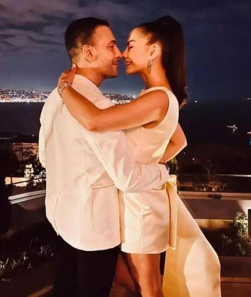 Demet Özdemir ile boşanma aşamasında olan Oğuzhan Koç'un mutlu hali!