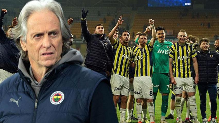 2-1'lik mucizenin ardından Fenerbahçe'de 3 ayrılık: İlk uçakla gönderin bunları