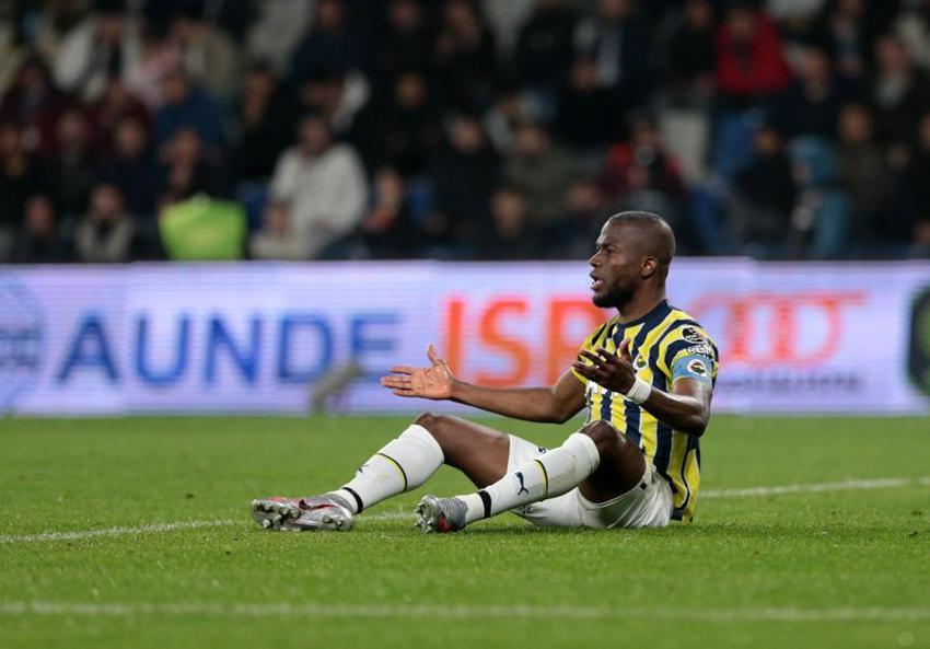 2-1'lik mucizenin ardından Fenerbahçe'de 3 ayrılık: İlk uçakla gönderin bunları