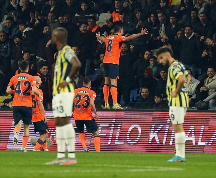 2-1'lik mucizenin ardından Fenerbahçe'de 3 ayrılık: İlk uçakla gönderin bunları