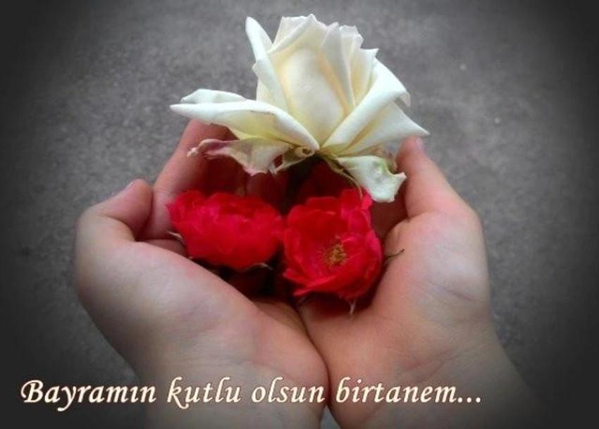 Sevgiliye bayram mesajları 21 Nisan 2023! Sevgiliye romantik Ramazan Bayramı mesajları, sözleri...