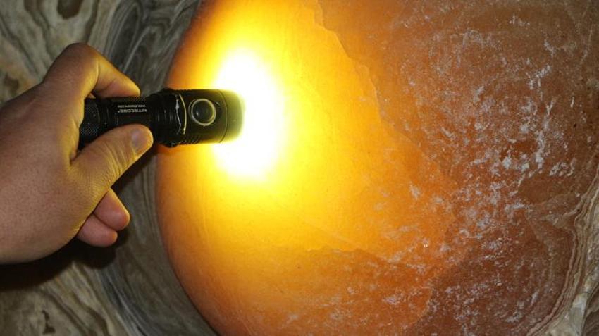 Dünyanın en gösterişli mağarası yeniden ziyarete açıldı