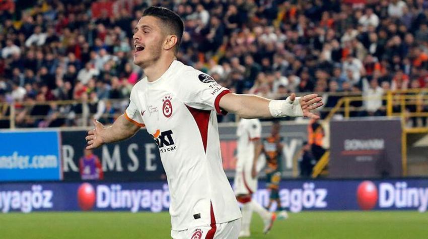 Galatasaray'ın gözdesi yıldız oyuncunun yeni adresi belli oldu!