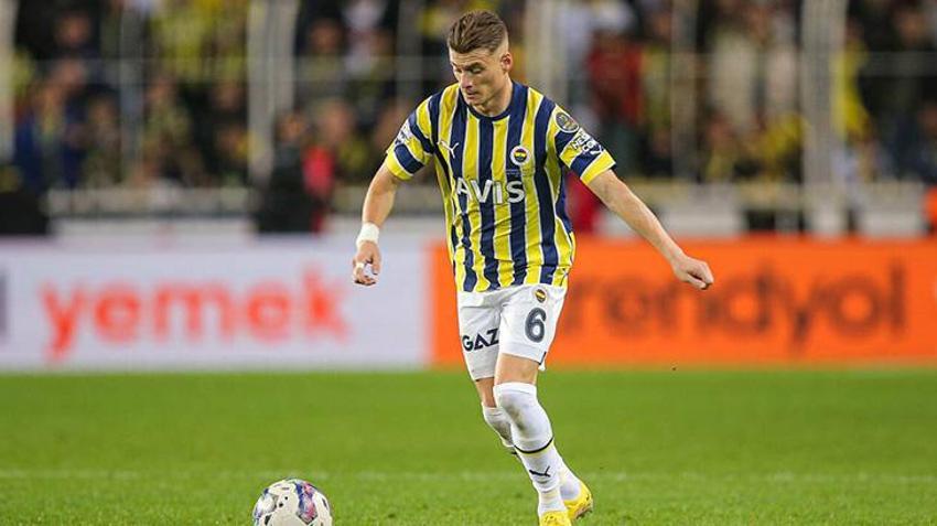 Beşiktaş, Fenerbahçe, Galatasaray ve Trabzonspor'u bekleyen tehlike! 112 milyon euro'luk 26 isim...