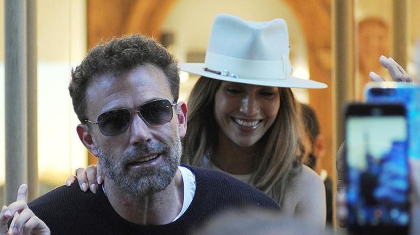 Ünlü oyuncu Jennifer Lopez'in sırrını açıkladı! 'Sizi üzecek bir şey söyleyeceğim'