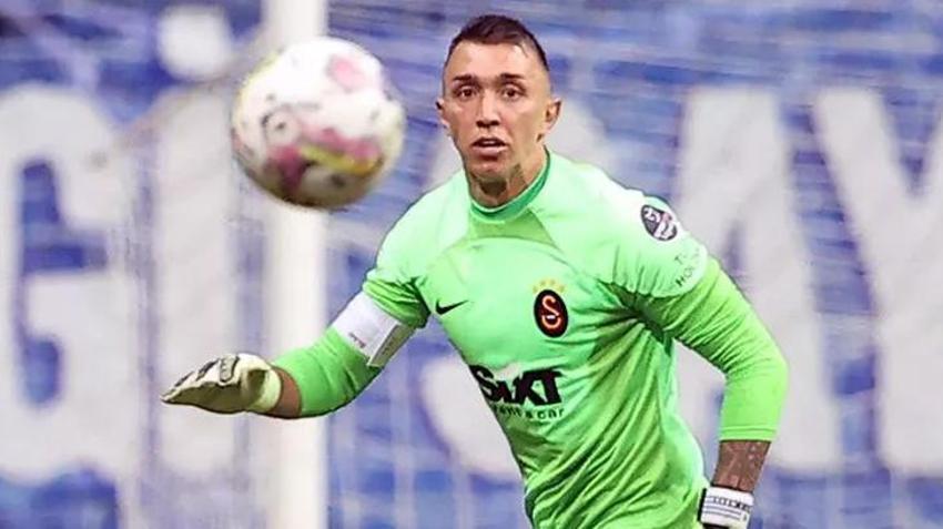 Galatasaray'ın yıldızı Mauro Icardi'ye sert sözler: Şampiyonluk giderse hatırlanır