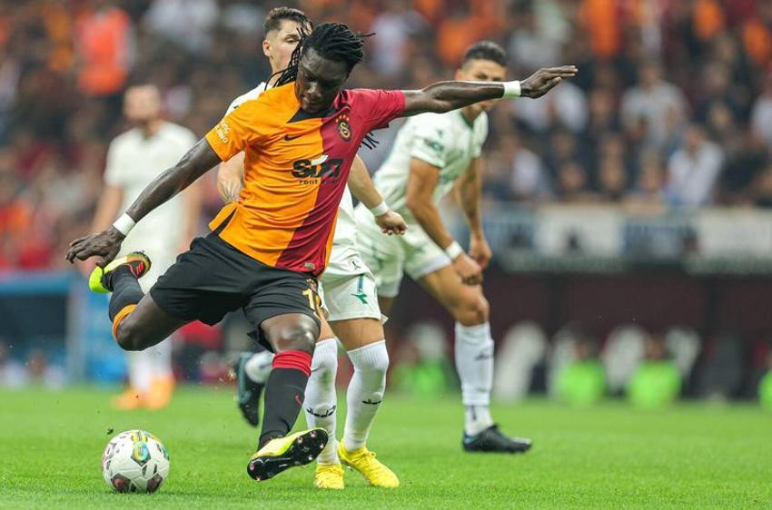 Galatasaray'da Gomis bilmecesi! Sözleşmesi feshedilebilir mi? "Oldukça şaşırdım"