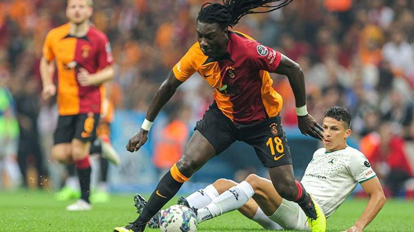 Galatasaray'da Gomis bilmecesi! Sözleşmesi feshedilebilir mi? "Oldukça şaşırdım"
