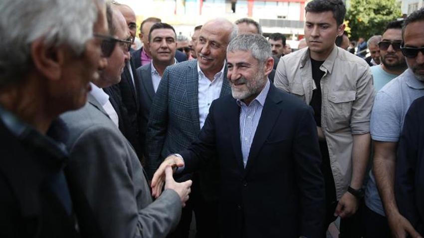 Bakan Nebati'den soğan fiyatlarıyla ilgili açıklama!