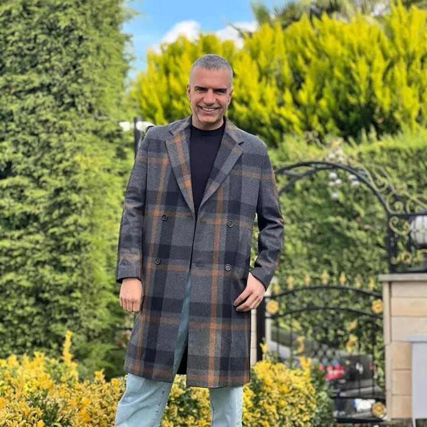 Berdan Mardini sahnede aşka geldi!