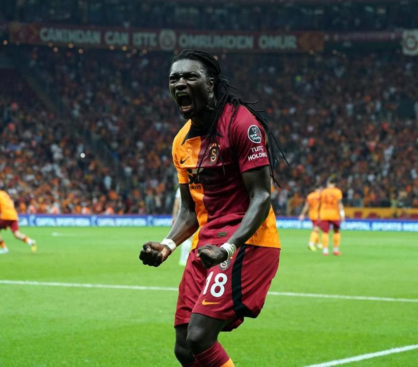 İşte Bafetimbi Gomis'i ipten alan 4 yıldız! Florya'da özür...