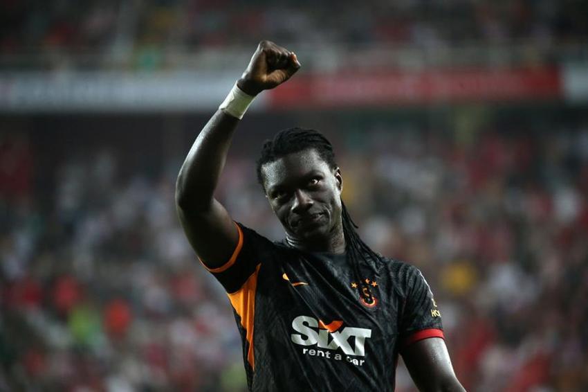 İşte Bafetimbi Gomis'i ipten alan 4 yıldız! Florya'da özür...