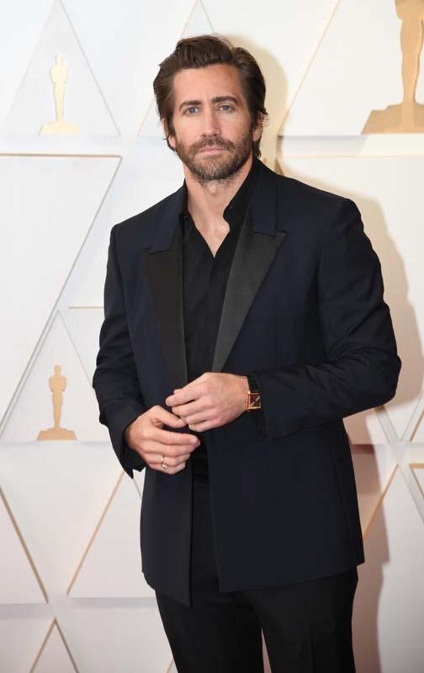 Jake Gyllenhaal'dan sıra dışı bir itiraf! 'İdrar kullanmamız gerektiğini önerdim'