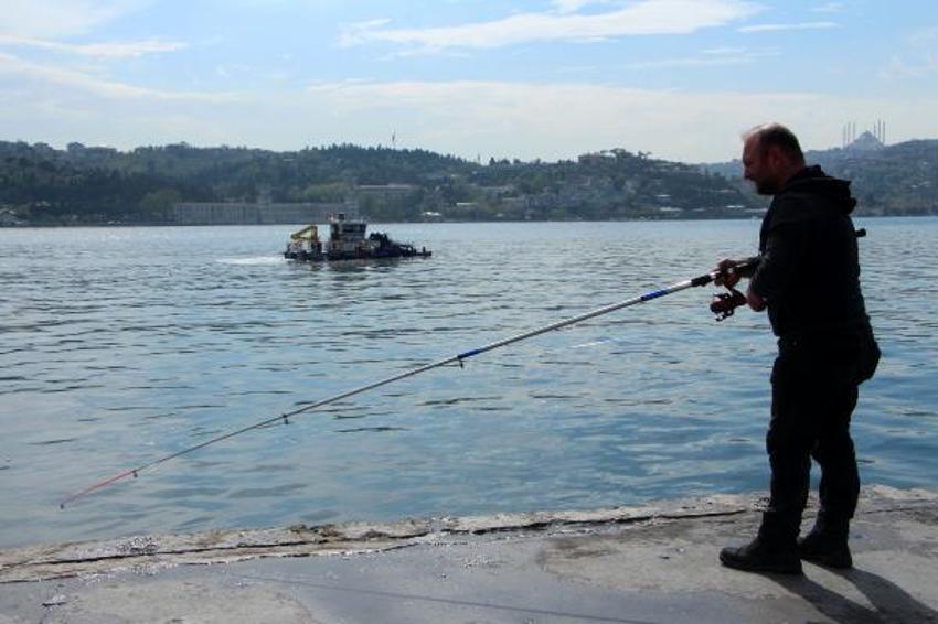 Arnavutköy sahilinde kirlilik! Yoğunluk dikkat çekti