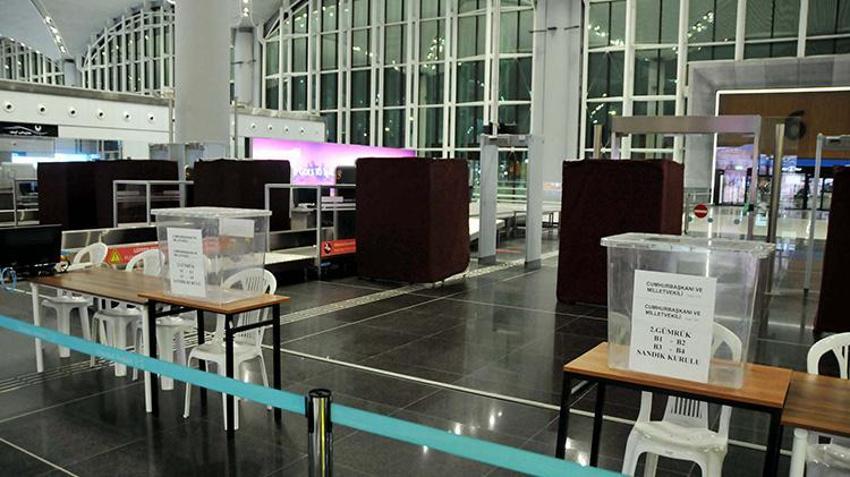 İstanbul Havalimanı'nda oy verme işlemi başladı