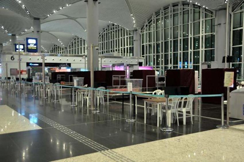 İstanbul Havalimanı'nda oy verme işlemi başladı