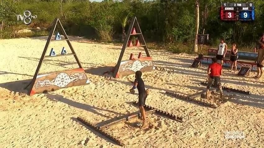 Survivor Aile ödülünü kim kazandı? 27 Nisan Survivor ödül oyununu kim kazandı?