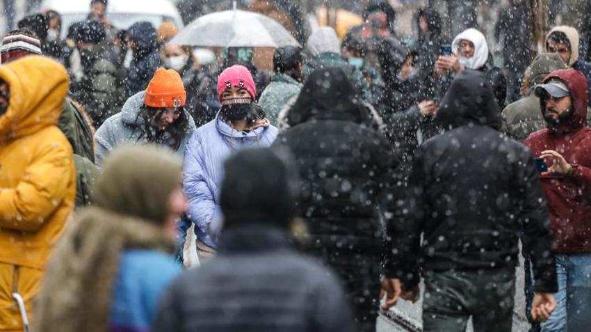 Kış geri döndü, kar ve soğuk hava geliyor! Meteoroloji il il son dakika duyurdu, peş peşe uyarı