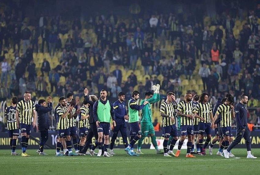 Puyol onun için Barcelona'yla kanlı bıçaklı olmuştu! Fenerbahçe işe stoper transferinden başladı