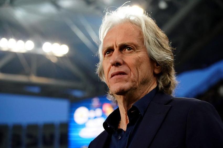 Fenerbahçe'de ortam alev alev: Bir daha o hareketi yapma senin elini kolunu kırarlar Jorge Jesus