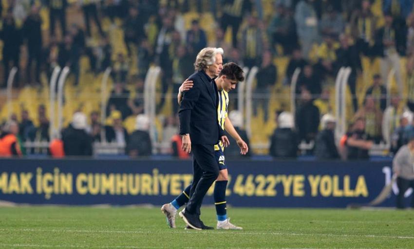 Fenerbahçe'de ortam alev alev: Bir daha o hareketi yapma senin elini kolunu kırarlar Jorge Jesus