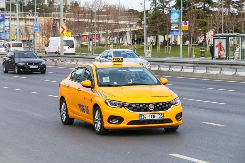 Taksilerde yeni dönem! Mayıs ayında başlayacaktı, flaş açıklama geldi