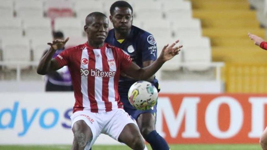 Sivasspor - Fenerbahçe maçı sonrası sert çıkış: Futbol adına tam bir ihanet!