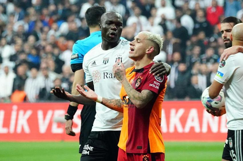 Ghezzal canlı yayında Gedson tezahüratı yaptı Galatasaray Vodafone Park'tan çıkamadı