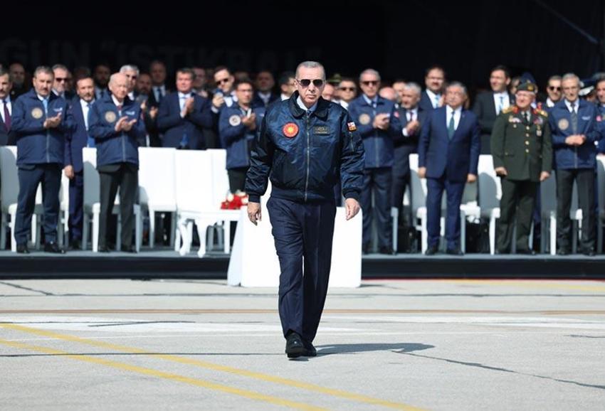 İlk yerli savaş uçağının adı belli oldu! Erdoğan: İsim babası Devlet Bey'dir