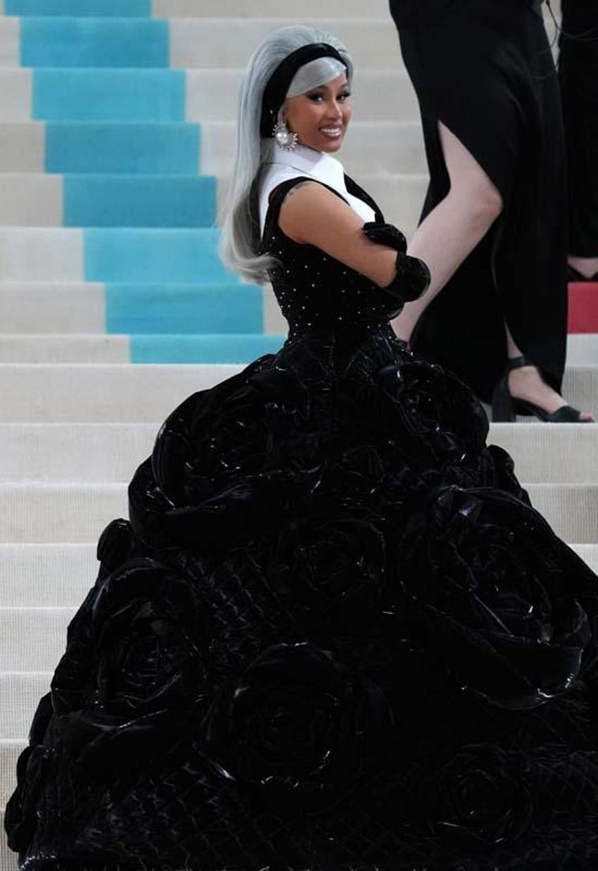 Met Gala 2023'e ünlülerin kıyafetleri damga vurdu!