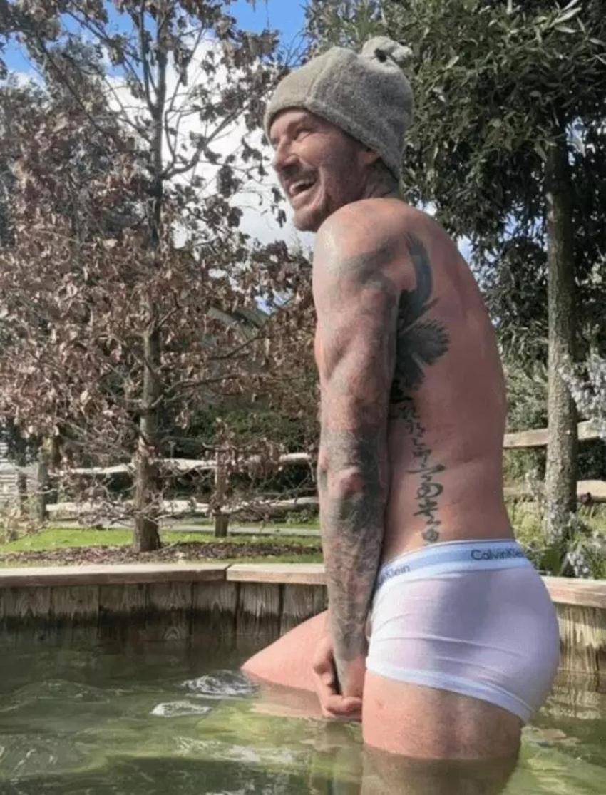 Victoria Beckham'dan eşi David Beckham'a ilginç kutlama!