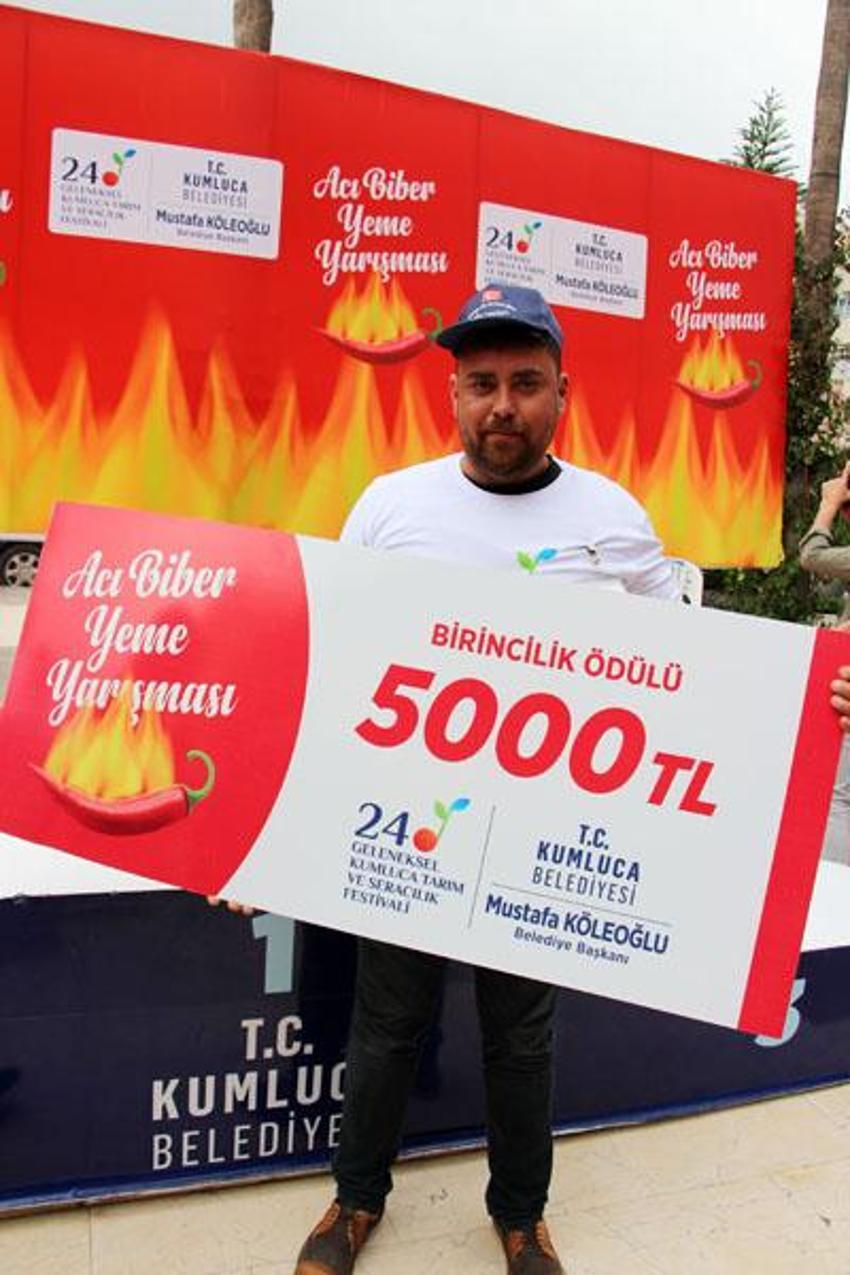 En acı yarışma! 3 dakikada hepsini yedi: 'Birinciliği kimseye kaptırmak istemem'
