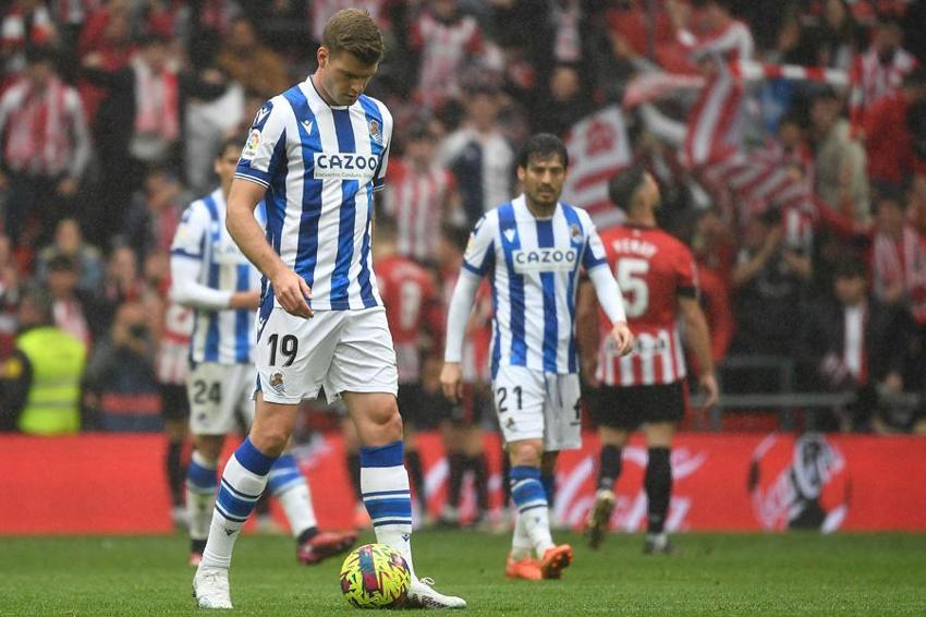 İcardi kaçtı, Aboubakar kaçtı ama bu kaçmayacak! Alexander Sörloth Fenerbahçe'de...