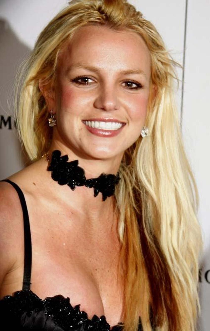 Britney Spears hakkında olay iddia! Otobiyografisi cinsellik itirafları yüzünden ertelendi