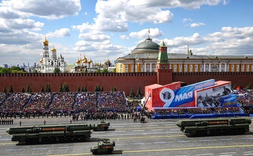 Putin’den dünyaya Zafer Günü Mesajı: Rusya için ne batıda ne de doğuda düşman yok