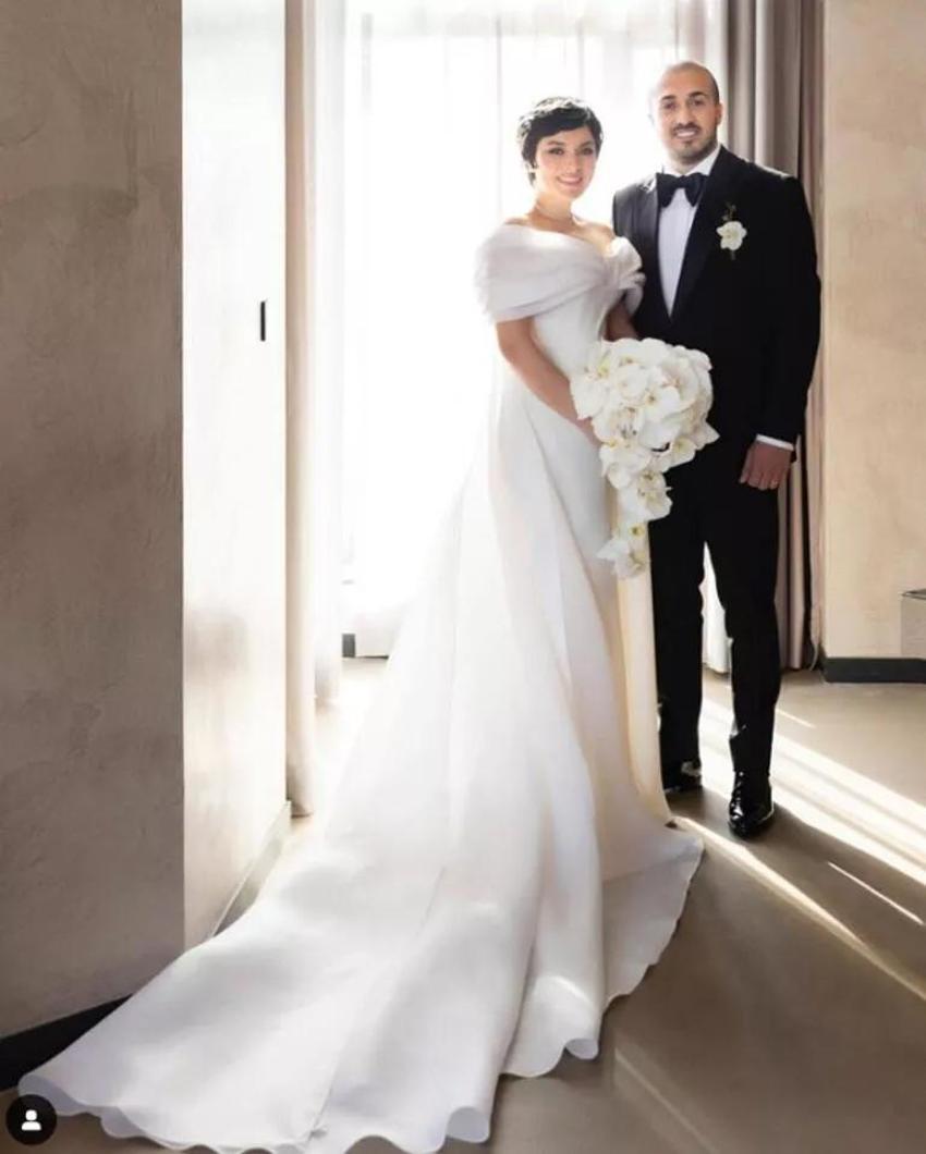Demet Akalın, Şeyma Subaşı'ya göndermede bulundu! 'Allah'a şükür kocayla el eleydim'