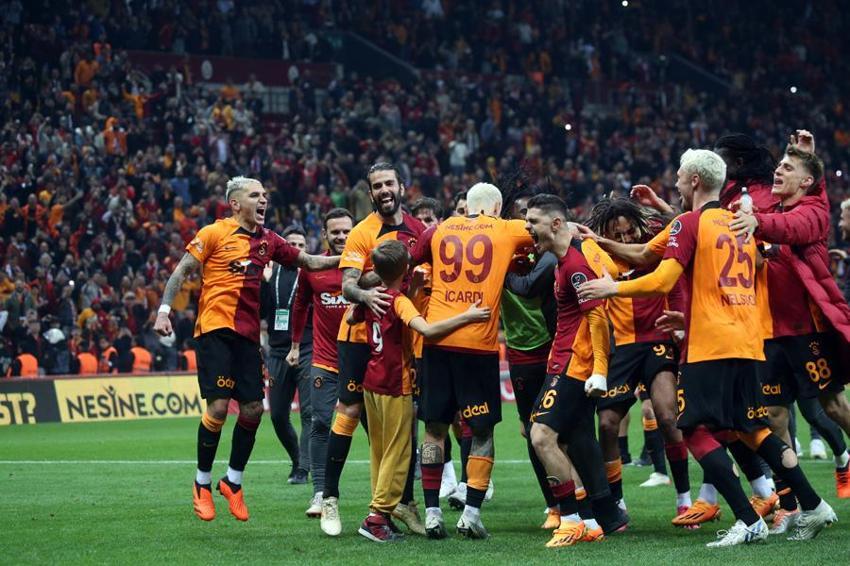 Ali Koç devre arasında alsaydı Fenerbahçe belki de şampiyon olacaktı! Dursun Özbek yılın bombasını patlattı