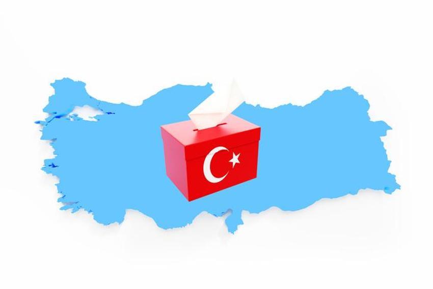 Oy kabinine 2 kişi girebilir mi? Hangi durumda oylar geçersiz sayılır, oy kullanırken nelere dikkat edilir? 2023 YSK açıklaması ile 6 adımda oy kullanma rehberi!