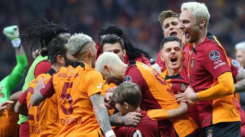 Transfere Aslan pençesi! Galatasaray'ın listesinde kimler var?
